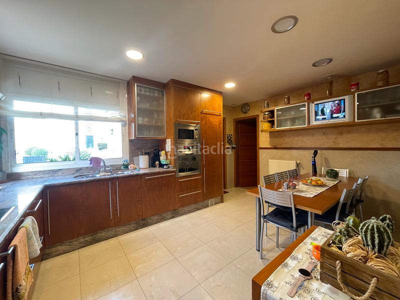 Foto 15d92a98-dc65-41bf-8e2c-04d9531be3c6. Chalet en carrer roma casa en venta girona en Els Grecs-Mas Oliva Roses