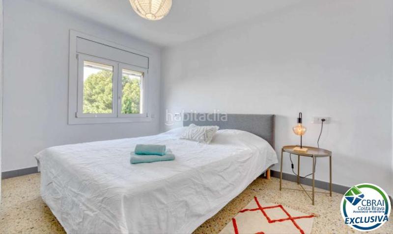 Foto 2c14554f-c85b-4213-be18-b7dcfb5a2908. Apartamento en carrer carretera canyelles 77 77 apartamento en venta girona en Roses