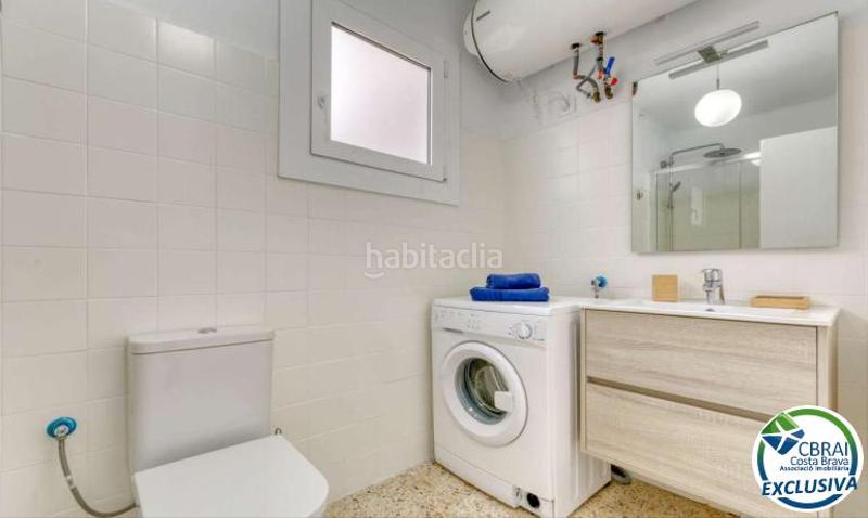 Foto 643376bd-740d-44a8-bdd3-c76972b8eaa1. Apartamento en carrer carretera canyelles 77 77 apartamento en venta girona en Roses