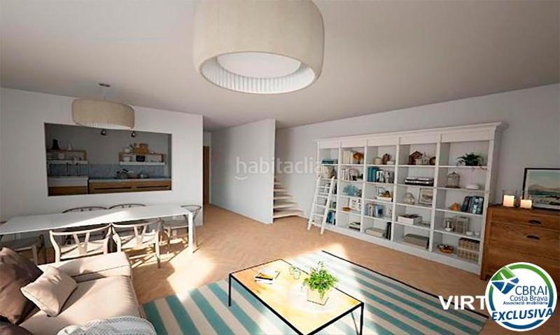 Foto 39a71058-7a92-485b-b859-e563b6b20953. Casa a carrer Montgrí 30 b 30 a Montgrí Empuriabrava