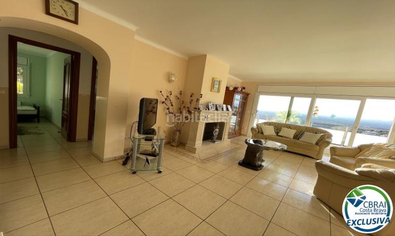 Foto 1e2acc55-70e4-437b-95df-cf01b64f244b. Casa en carrer alacant 38 38 casa en venta girona en Roses
