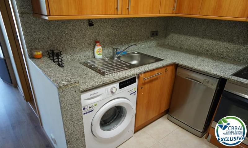 Foto c635f880-2970-4afc-b53d-757526cedf8b. Apartamento en calle puig rom 19 bj 03 19 apartamento en venta girona en Empuriabrava