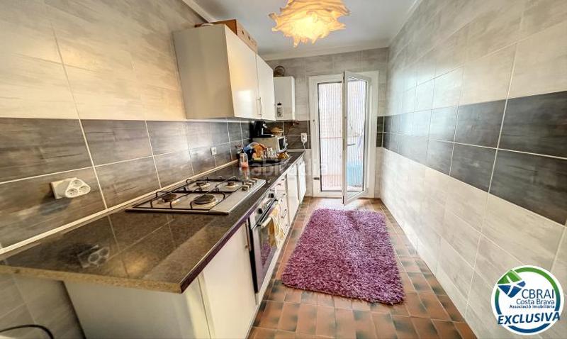 Foto 376fbd52-fbd9-4610-a226-7b332cf1338b. Apartamento en avenida de rhode 181 01 03 181 apartamento en venta girona en Roses