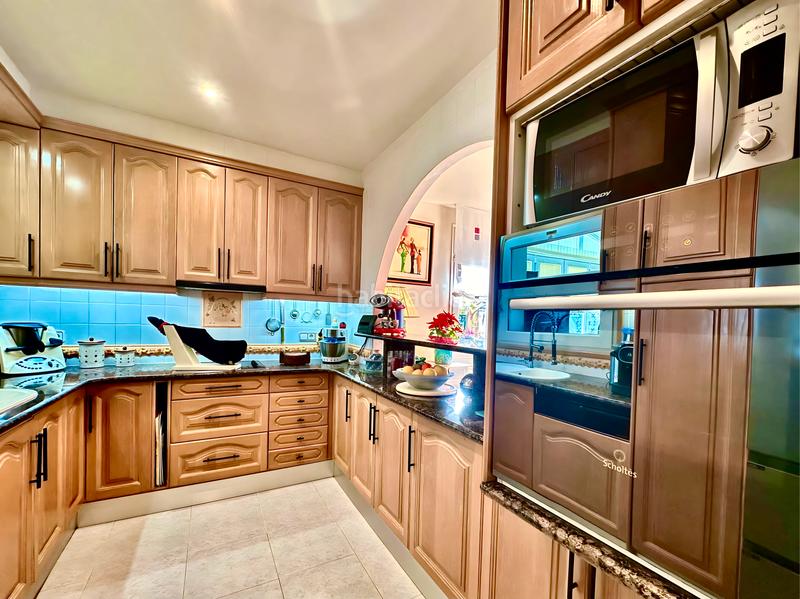 Foto a47f8f37-8964-4f04-ab8e-6d2fd6d93b9e. Casa en carrer de sant morí casa en venta girona en Empuriabrava