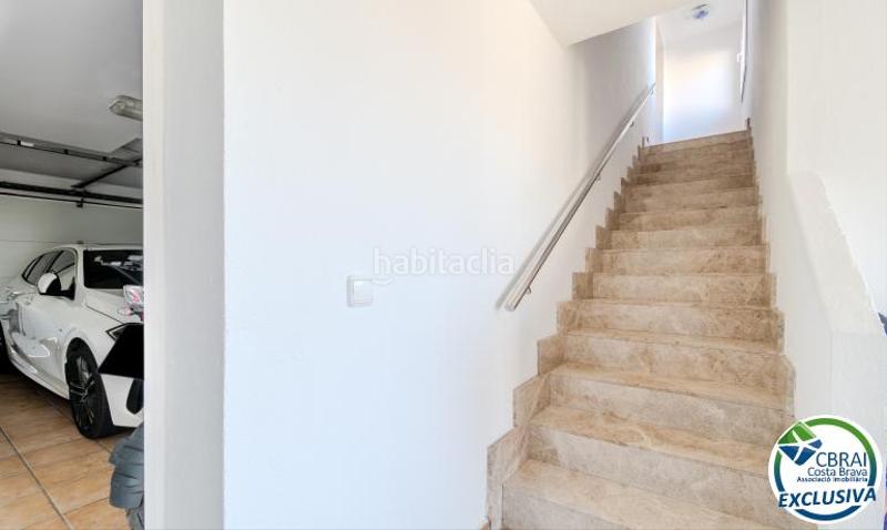 Foto 4d96d9bf-a5cd-4f3f-876d-acc715678135. Casa en carrer pujada puig rom 99 99 casa en venta girona en Roses