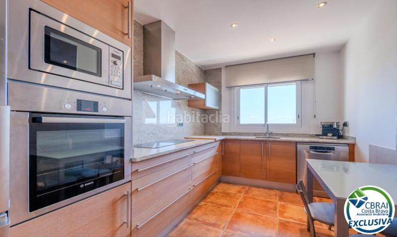 Foto f23dd113-5150-4467-b244-dac8f466cbb2. Casa en carrer pujada puig rom 99 99 casa en venta girona en Roses
