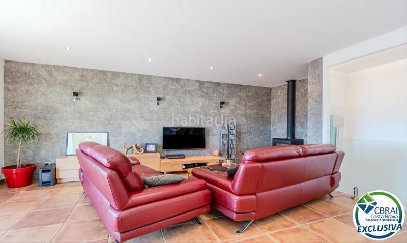 Foto ff7656ef-0177-47ea-89e5-81d46d4b3c6b. Casa en carrer pujada puig rom 99 99 casa en venta girona en Roses