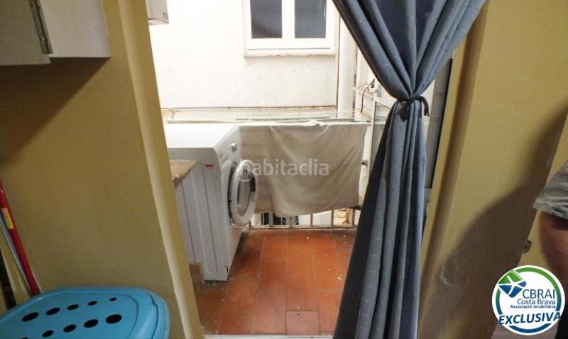 Foto 46fe3dac-1f45-41ed-abb2-7c863df47dad. Apartamento en carrer de puig sacalm 15 2 2 15 apartamento en venta girona en Roses