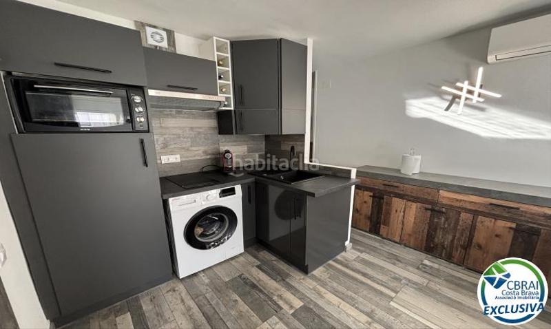 Foto 2436f3a1-8b9b-401b-8110-47175e4a3f59. Apartamento en avenida de la mare de dã©u de montserrat 38 2 0 38 apartamento en venta girona en Roses