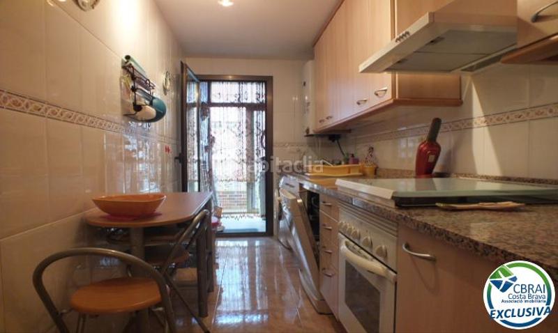 Foto 849ec35f-c547-4480-b99c-40ff7c939157. Apartamento en calle de jose espronceda 9 1 2 9 apartamento en venta girona en Roses