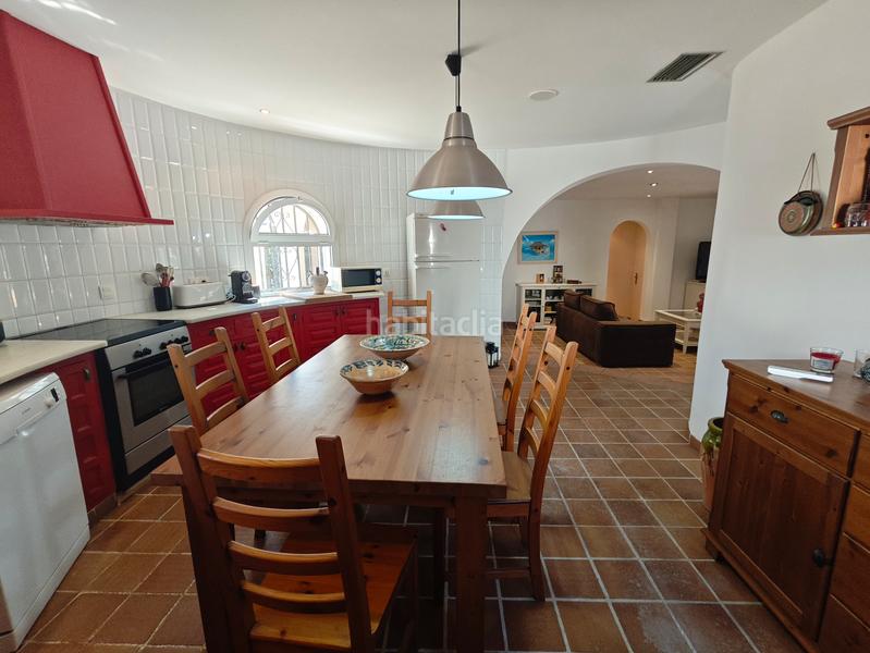 Foto 2a25a26f-6145-4127-9568-fa0c9106aa0f. Casa en carrer llobregat casa en venta girona en Empuriabrava