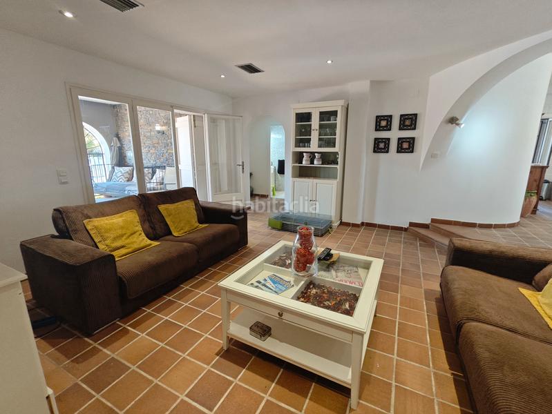 Foto 754a0c01-af55-451d-8801-c977ed51bea3. Casa en carrer llobregat casa en venta girona en Empuriabrava