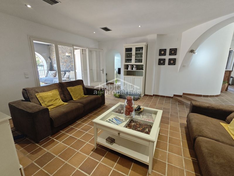 Foto a4d081ed-197f-431c-80e5-7049769ddec6. Casa a carrer llobregat a Tordera - Fluvià - Llobregat Empuriabrava
