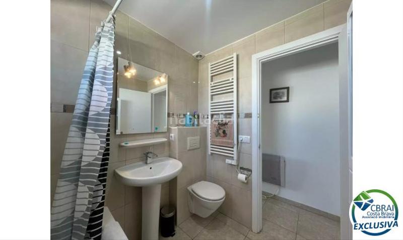 Foto 52cfa115-a51c-429f-acfb-4da8e4ba8f5c. Casa en sector montgri 310 310 casa en venta girona en Empuriabrava