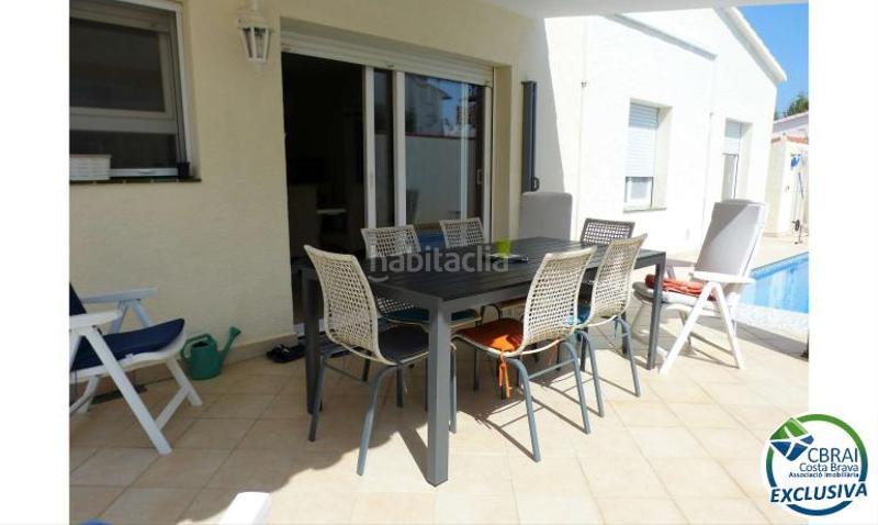 Foto e7c6dbdd-bc92-4571-a8eb-2703d2202629. Casa en sector montgri 310 310 casa en venta girona en Empuriabrava
