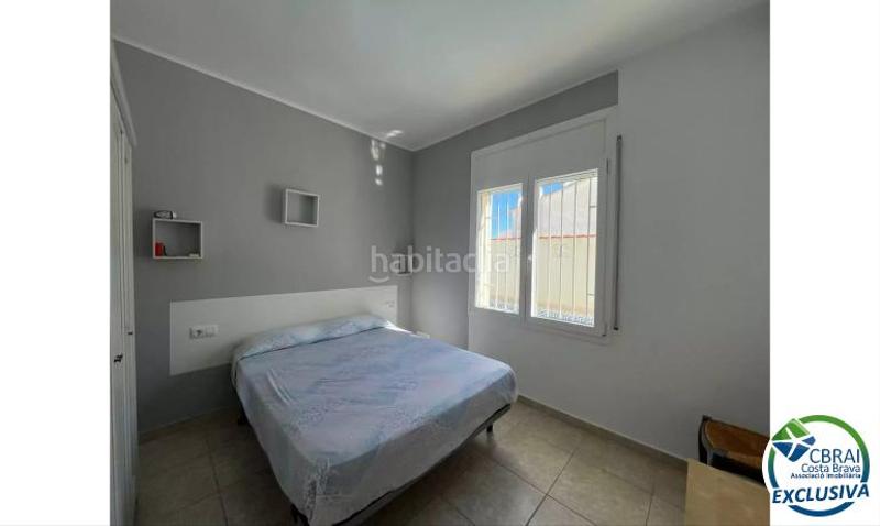Foto f4f70f93-62bd-44f9-be5b-f0350144b7a2. Casa en sector montgri 310 310 casa en venta girona en Empuriabrava