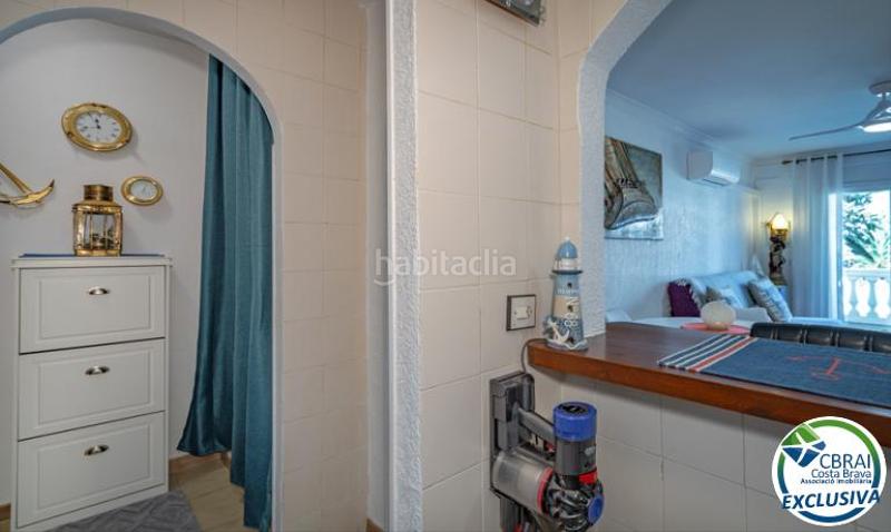 Foto 3586b962-8ea9-450f-8b1e-1d4b71223e92. Apartamento en calle freser 27 0 f 27 apartamento en venta girona en Empuriabrava