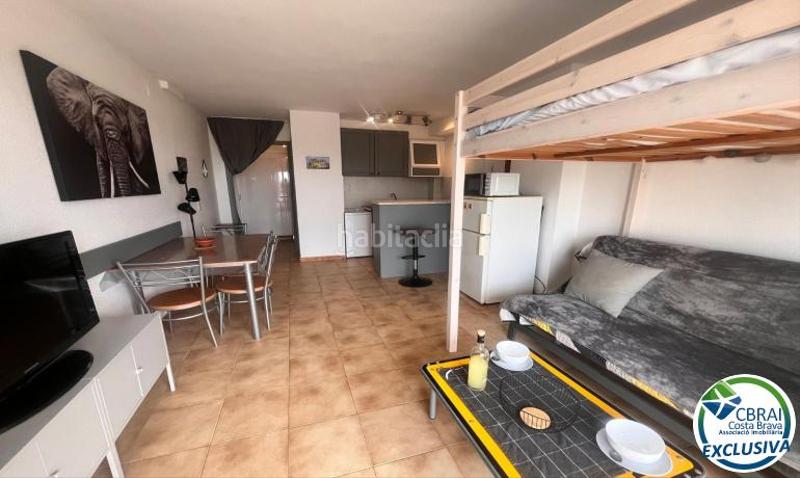 Foto 5ea7a5e0-47d6-497b-a0fc-6fea6e39a687. Apartamento en calle muga a 6 13 0 apartamento en venta girona en Empuriabrava