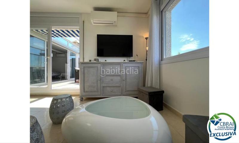 Foto 8d3fb1a3-3c9d-4d38-b569-cc011393716e. Apartamento en sector port emporda 1-2 3 a 1 apartamento en venta girona en Empuriabrava