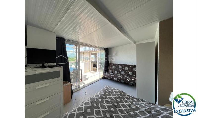 Foto ee08d2e9-a61d-4a1d-ae86-ab87b4b6bb35. Apartamento en sector port emporda 1-2 3 a 1 apartamento en venta girona en Empuriabrava