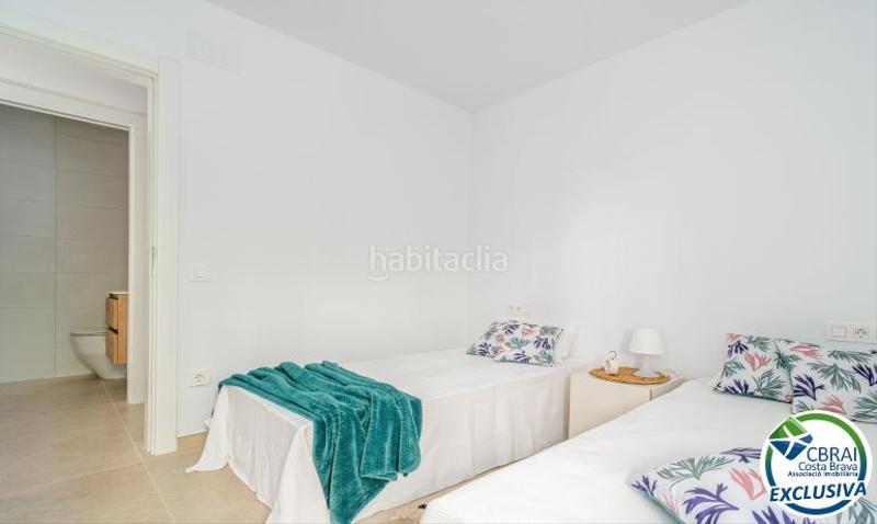 Foto 283d159b-a4cc-47c2-aa05-0a569ac25f13. Apartamento en calle bernat metge 1 0 3 1 apartamento en venta girona en Roses
