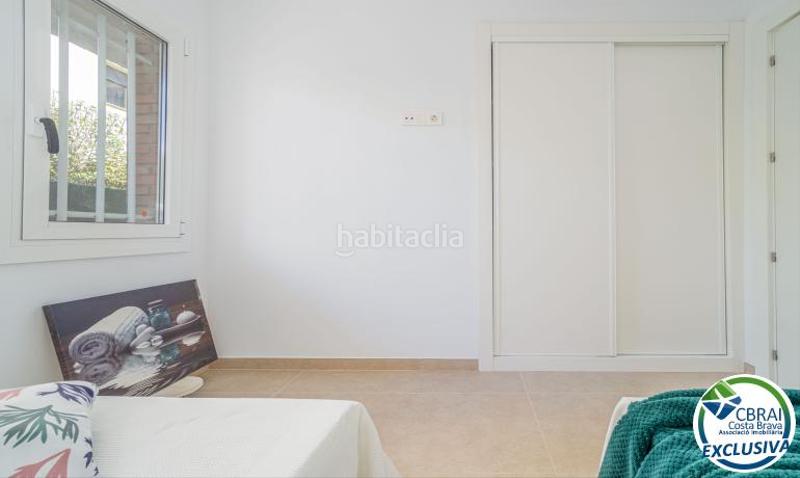 Foto 5bf5e887-23a6-442f-be40-fb5bb5413c4a. Apartamento en calle bernat metge 1 0 3 1 apartamento en venta girona en Roses
