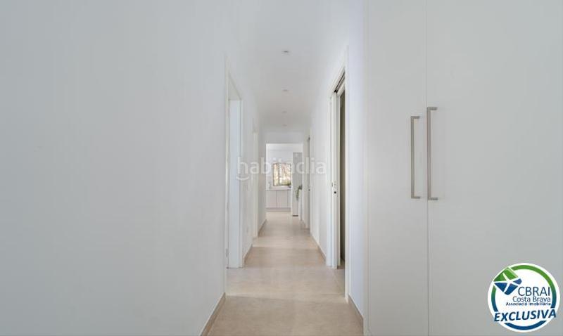 Foto e4afbcf1-3530-4e4d-92d7-d979d4f6f0dc. Apartamento en calle bernat metge 1 0 3 1 apartamento en venta girona en Roses