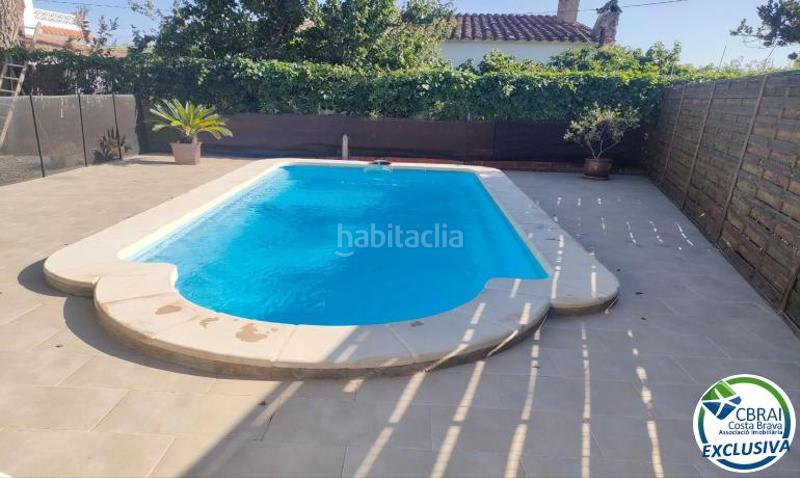 Foto bccd3137-d0a1-4b92-b730-265d44051307. Casa en calle baix camp 4 4 casa en venta girona en Roses