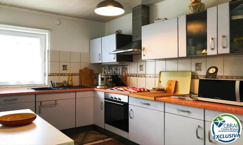 Foto e0b2cd3b-8379-4cce-be6c-43f710207d1e. Casa en calle baix camp 4 4 casa en venta girona en Roses