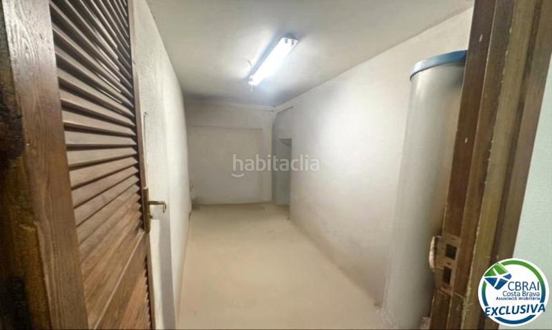Foto f63f24aa-1324-48ab-bf83-c1a8a7f9a04d. Apartamento en pasaje port banyuls 18 1 18 apartamento en venta girona en Empuriabrava