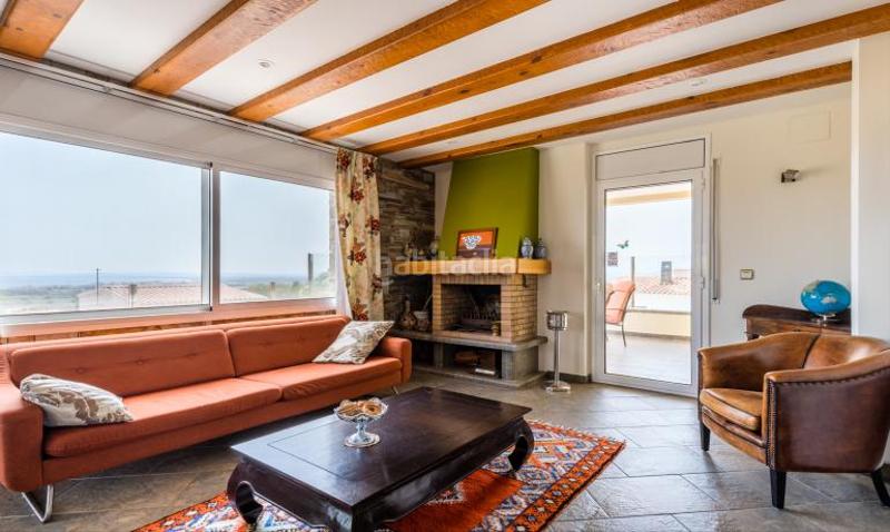 Foto 2ac26fd1-f588-4f6b-829c-56a49706e713. Casa en calle castella 5 5 casa en venta girona en Roses