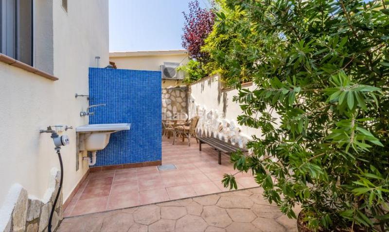 Foto 672d3471-43b3-40ed-a875-417f4976e325. Casa en calle castella 5 5 casa en venta girona en Roses