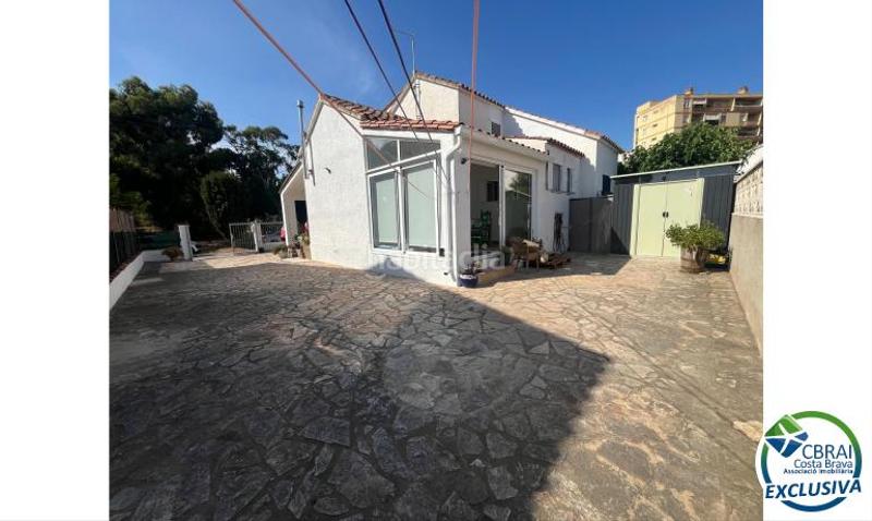 Foto ce7b2e97-78fd-4123-8926-8ab3182113c7. Casa en calle calle argentera 12 12 casa en venta girona en Roses