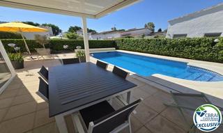 Casa in Carlit - Montseny. Casa en venta en empuriabrava girona