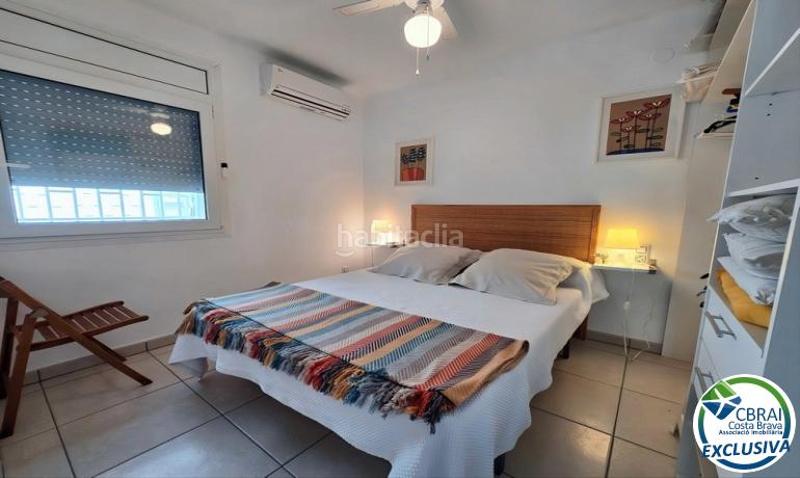Foto f54fad40-0f9a-48cf-8611-c42176b51f22. Casa en carrer montseny 82 82 casa en venta girona en Empuriabrava