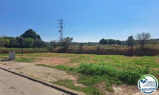Residential Plot in Llers. Terreno en venta en llers girona