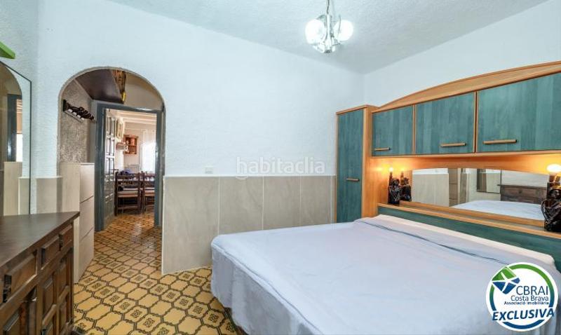 Foto 6e419455-c545-4747-8c34-5e918a2f5bc2. Apartamento en calle poblat tipic/las chabolas 3 0 1 3 apartamento en venta girona en Empuriabrava