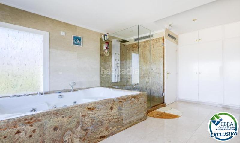 Foto 2a61fba2-a634-4c9a-b4be-a516512301d6. Casa en calle ramon llull 21 21 casa en venta girona en Roses
