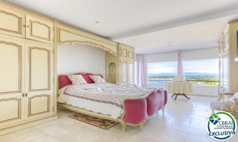 Foto fe03e470-3a71-4ea3-9e06-f62677b60a61. Casa en calle ramon llull 21 21 casa en venta girona en Roses