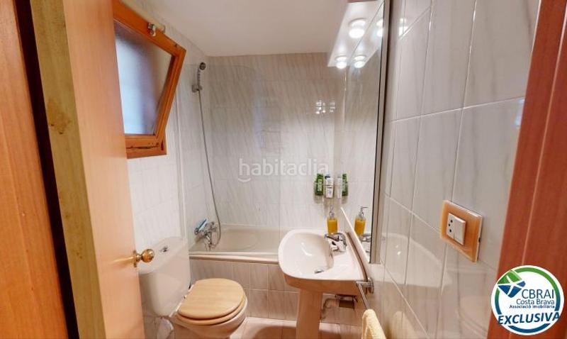 Foto 3592378d-7f97-42f5-beab-408928c05dc4. Estudio en paseo marã­timo 29 3 7 29 apartamento en venta girona en Roses