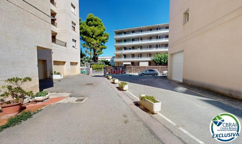 Foto c8d5f7bf-6f07-4101-bc1a-de4eb103a656. Estudio en paseo marã­timo 29 3 7 29 apartamento en venta girona en Roses