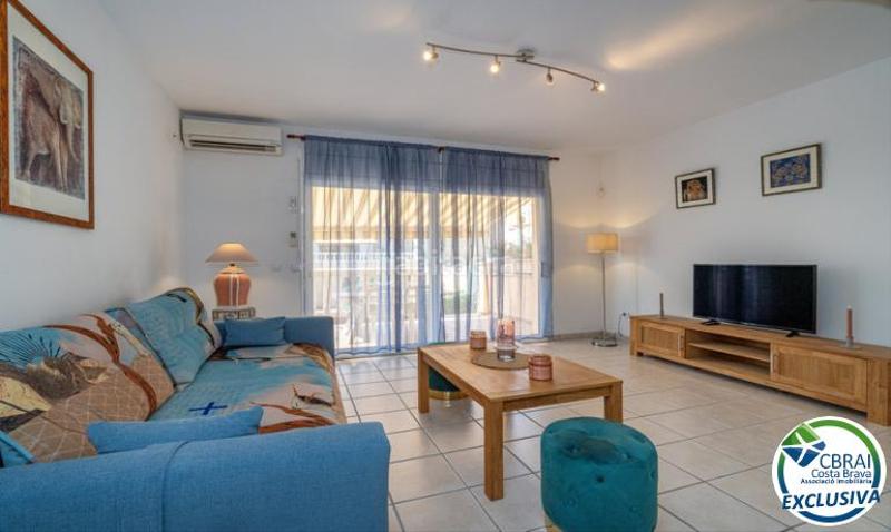 Foto 6594c98f-06fd-4aef-941b-ca424d3b59b2. Casa en calle gran reserva - los girasoles 33 33 casa en venta girona en Empuriabrava