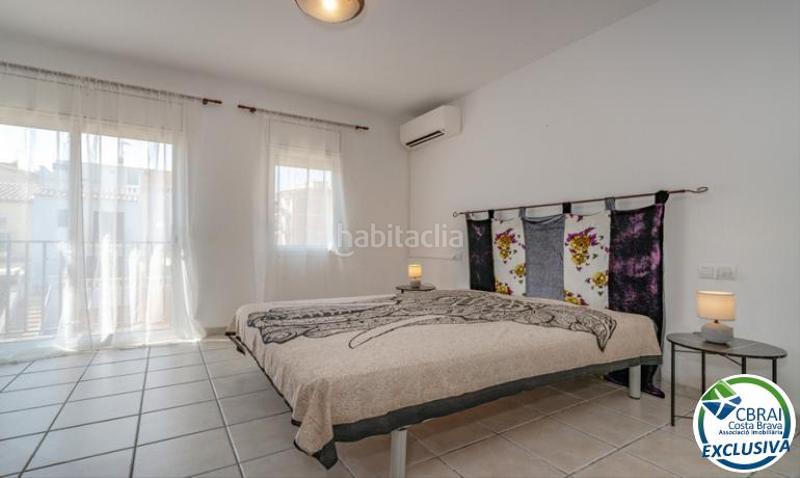 Foto c8c96c48-e0ba-43c0-8fbf-6f7f3df65615. Casa en calle gran reserva - los girasoles 33 33 casa en venta girona en Empuriabrava