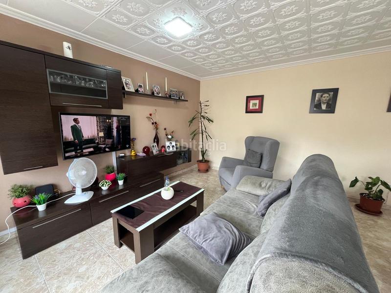 Foto 65aad72c-64d3-4a9e-ae90-70e45f0943a2. Apartament a calle pep ventura a Centre Roses