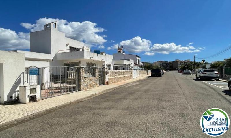 Foto 2a396e8a-f2b1-4047-9f4f-1e5640929bc2. Casa en carrer cala dâ´or 1 1 casa en venta girona en Roses