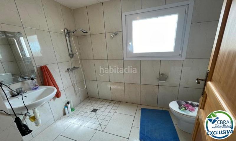 Foto 62a55aa0-11d7-4e0c-8334-5495aaafd4d2. Casa en carrer cala dâ´or 1 1 casa en venta girona en Roses