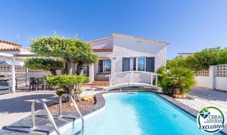 Haus in Calle del cap gros 23 23. Casa en venta en roses girona