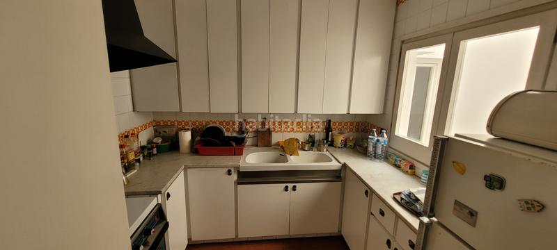 Foto 013ac6bd-e88e-4595-b669-3f5adef79758. Edifici a carrer de joan badosa i compte 37 37 a Roses