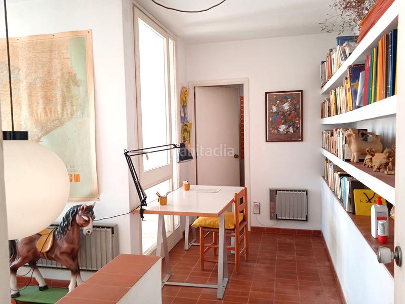 Foto 2995fd77-b418-464d-9171-785774bc6604. Edifici a carrer de joan badosa i compte 37 37 a Roses