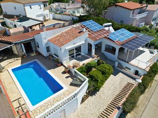Xalet a Carrer murcia, 9 9. Casa en venta en roses girona